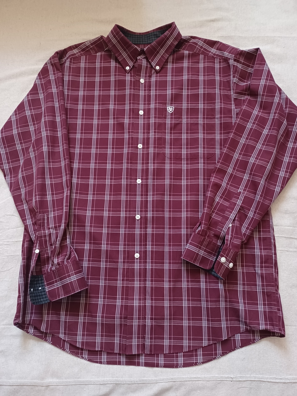 Ariat Wrinkle-Free Burgundy Plaid Button-Down Shirt Men's Size Large